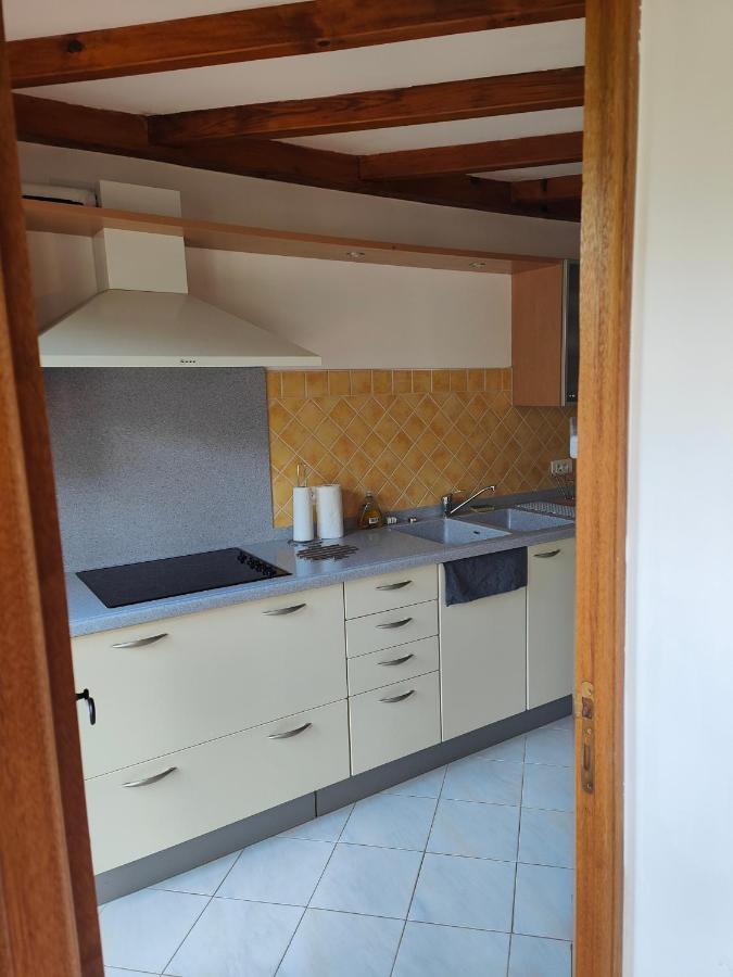 Gite Boutx 6 Personnes Avec Deux Lits Doubles Et 1 Canape Lit Exterior photo